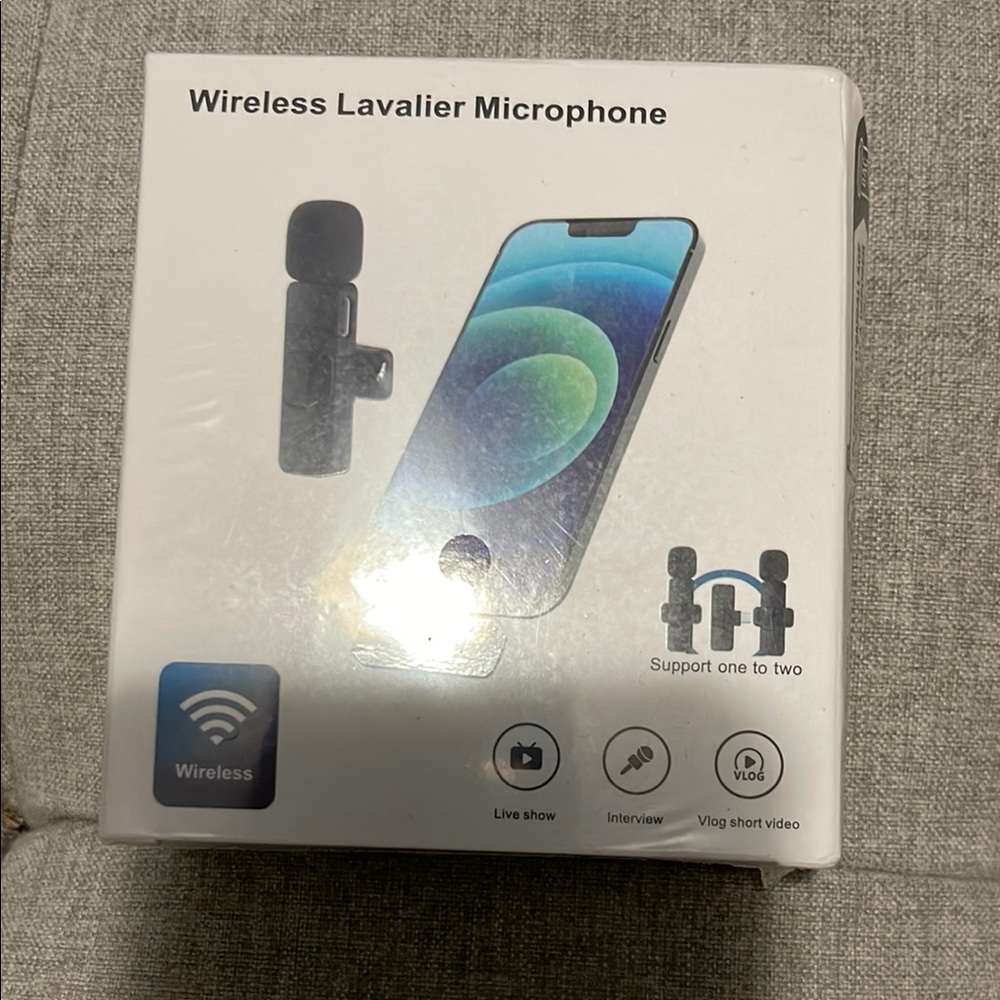 Wireless Lavalier Microphone